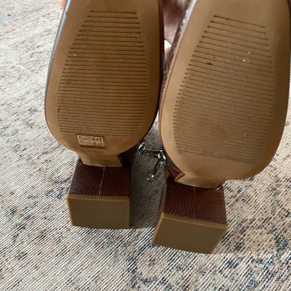 LOQ Brown Croc-Embossed Ankle Boots - Picture 6 of 10